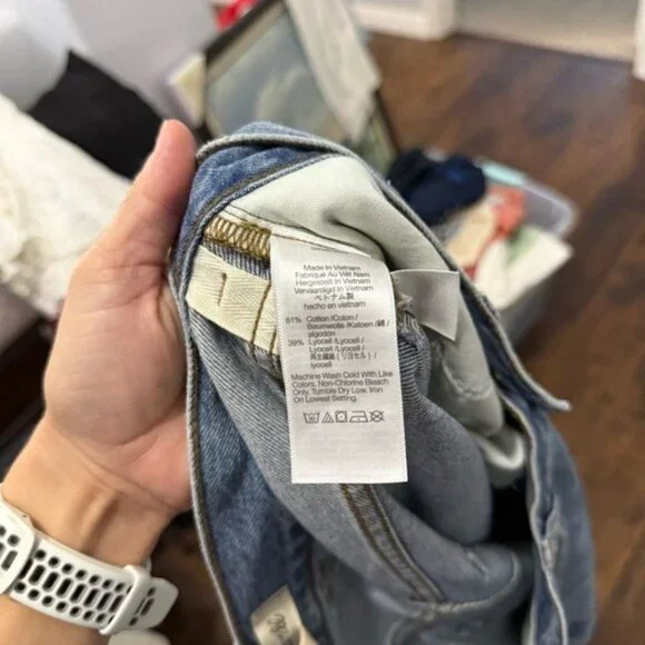 Madewell The Dean Easy Straight Jean Soft Relaxed Blue Size 26 Distressed - Picture 6 of 8